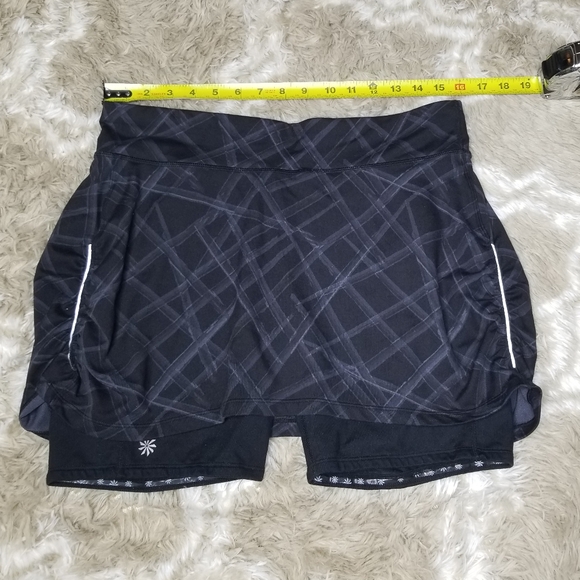 Athleta Patterned Women's Skort - Picture 8 of 8